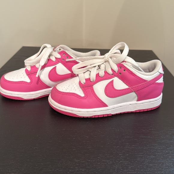 Nike dunks girls Pink and White Sneakers - Picture 2 of 4